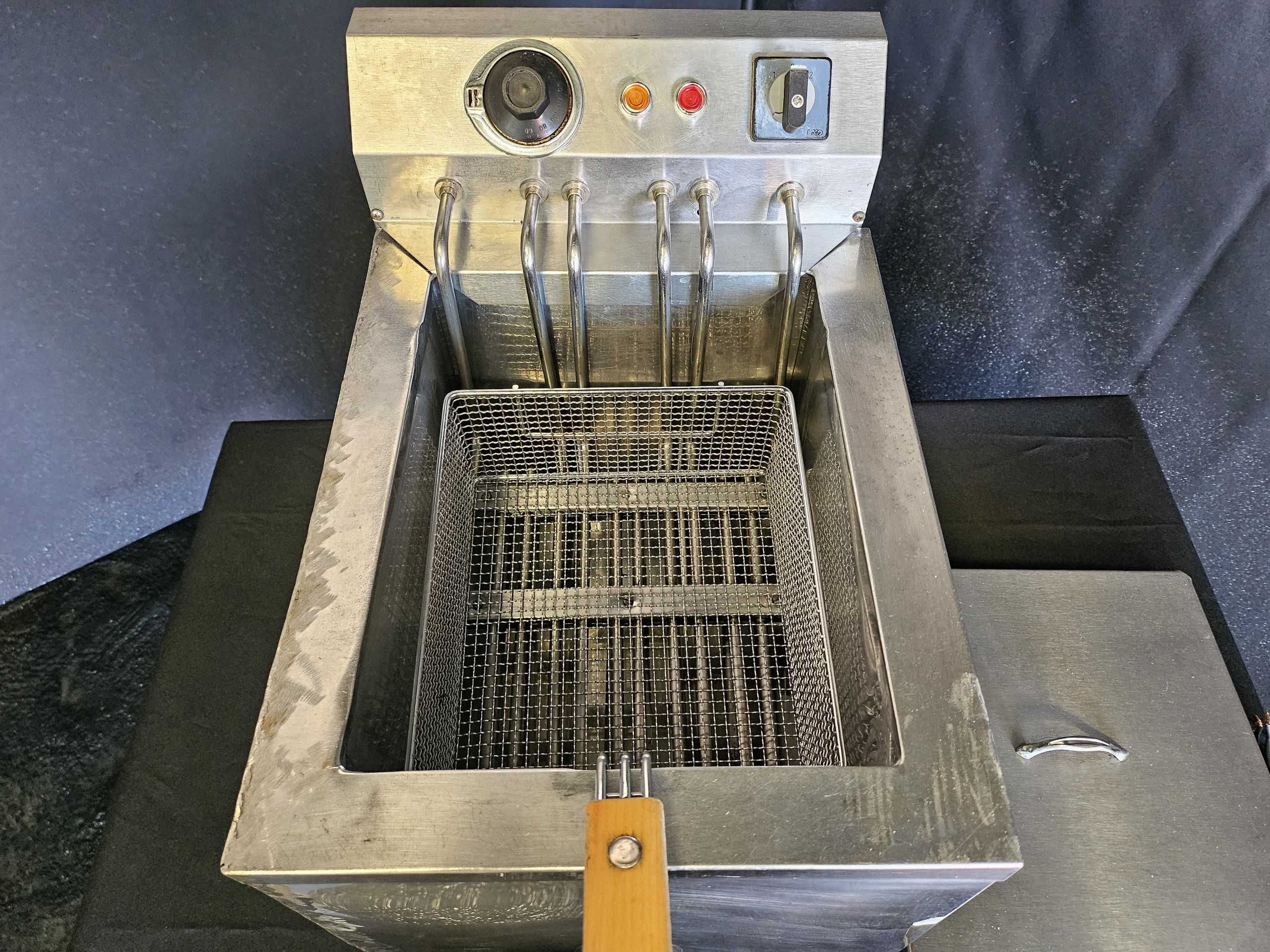 Fritadeira eléctrica 10 lts