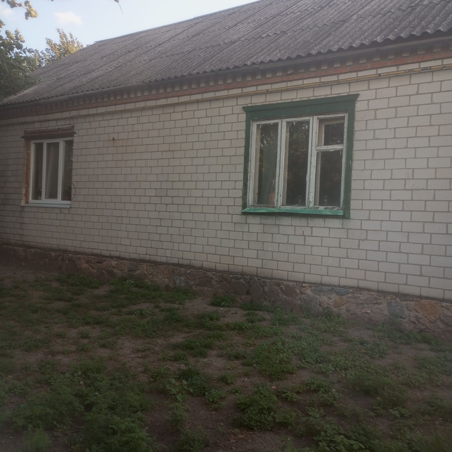 Продам будинок .