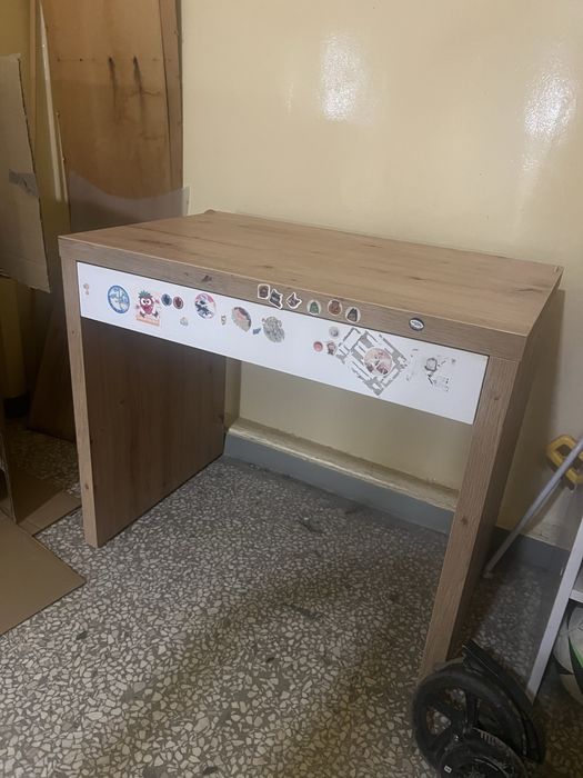 Biurko mlodzieżowe z szuflada