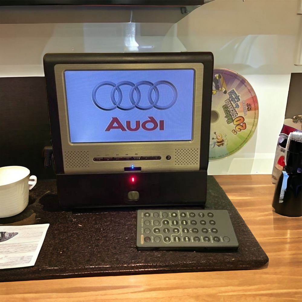 Leitor de DVD portátil da marca AUDI - Oportunidade