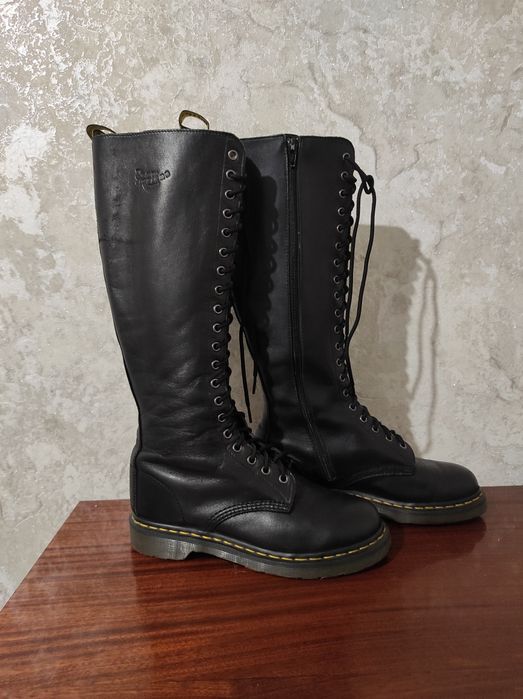Високі черевики сапогі Dr martens 40