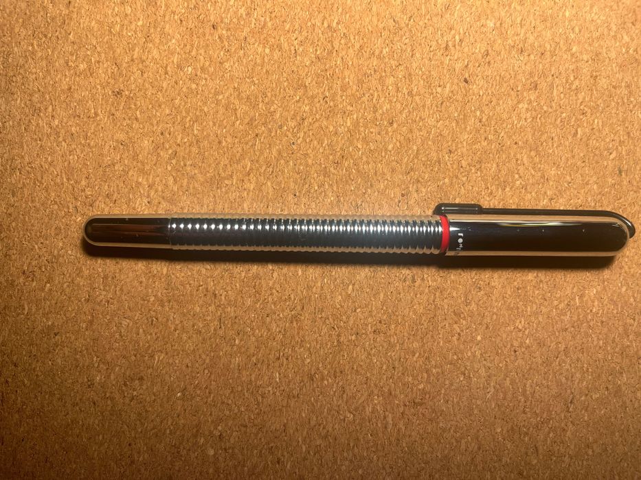 Rotring 900 Chrome fountain pen
