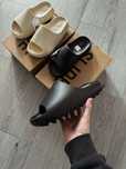 Тапки Adidas Yeezy slide
