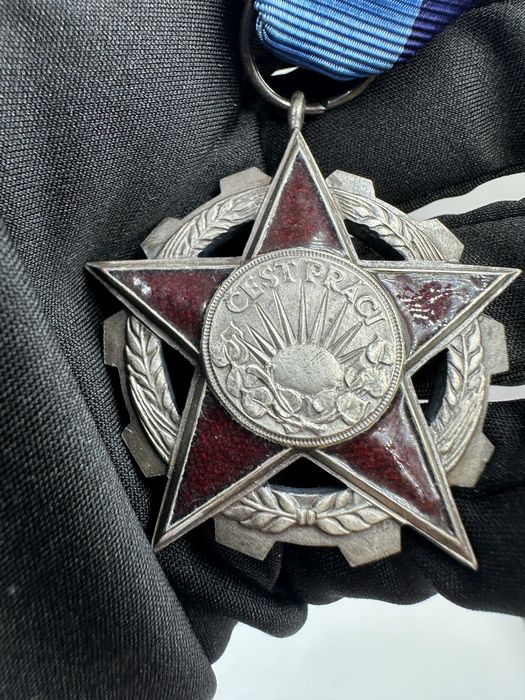 Order Pracy Czechosłowacja + etui
