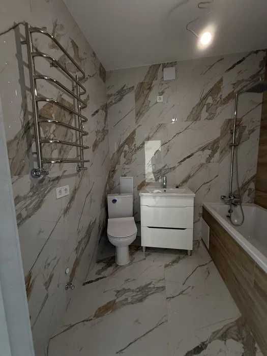 Новий Ремонт 1-кімн 3й пов., 40 кв.м. р-н Коновальця 7хв. ЦЕНТР_48999$