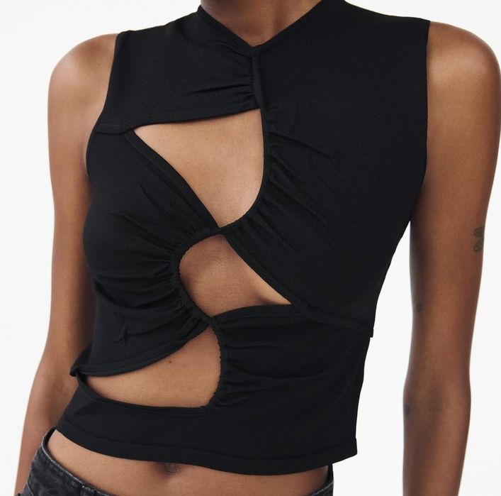 Wiskozowy top cut-out Zara. Nowy, wyprzedany, a TANIEJ!