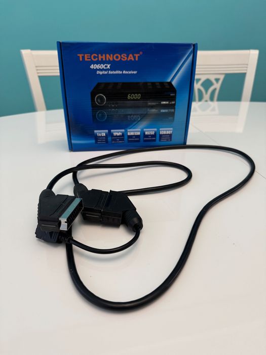 Цифровий супутниковий тюнер Technosat 4060CX б/в