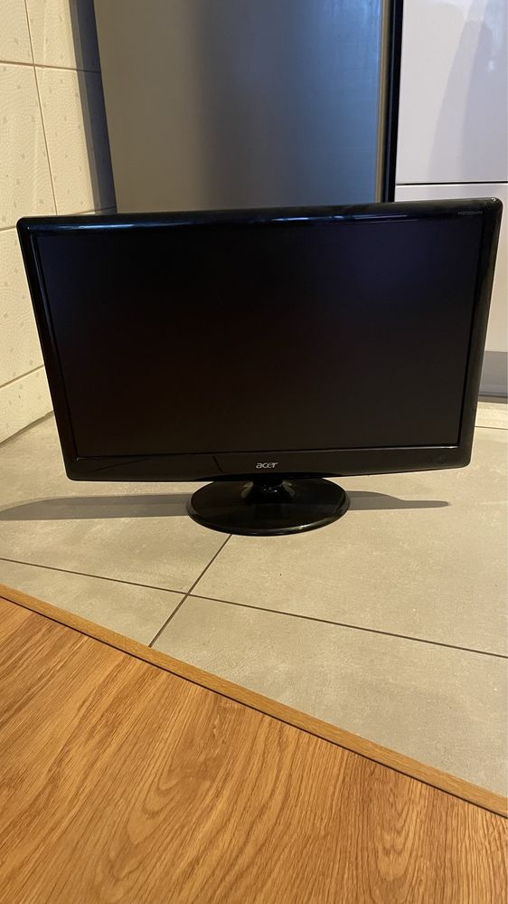 Monitor Acer 23”