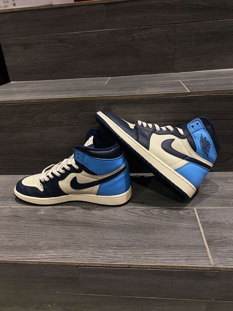 Jordan 1 Retro OG Obsidian