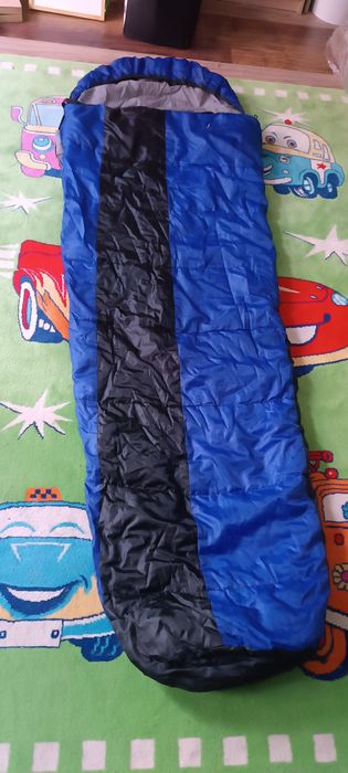 Śpiwór do namiotu.