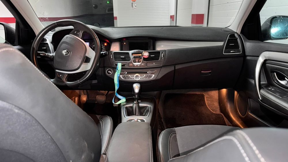 Renault Laguna Break 2011, 1.5dci 110cv, apenas 154 mil kms reais, Car