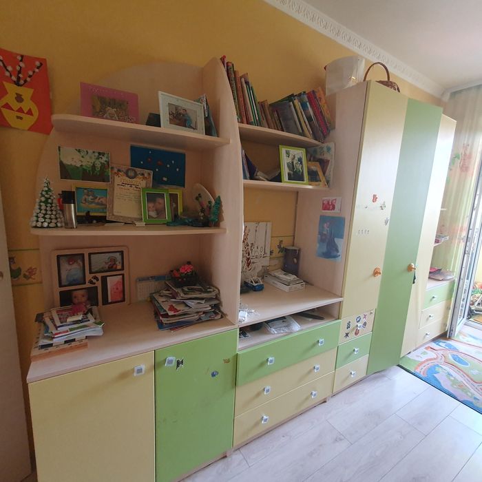 Шафа в дитячу.Терміново!