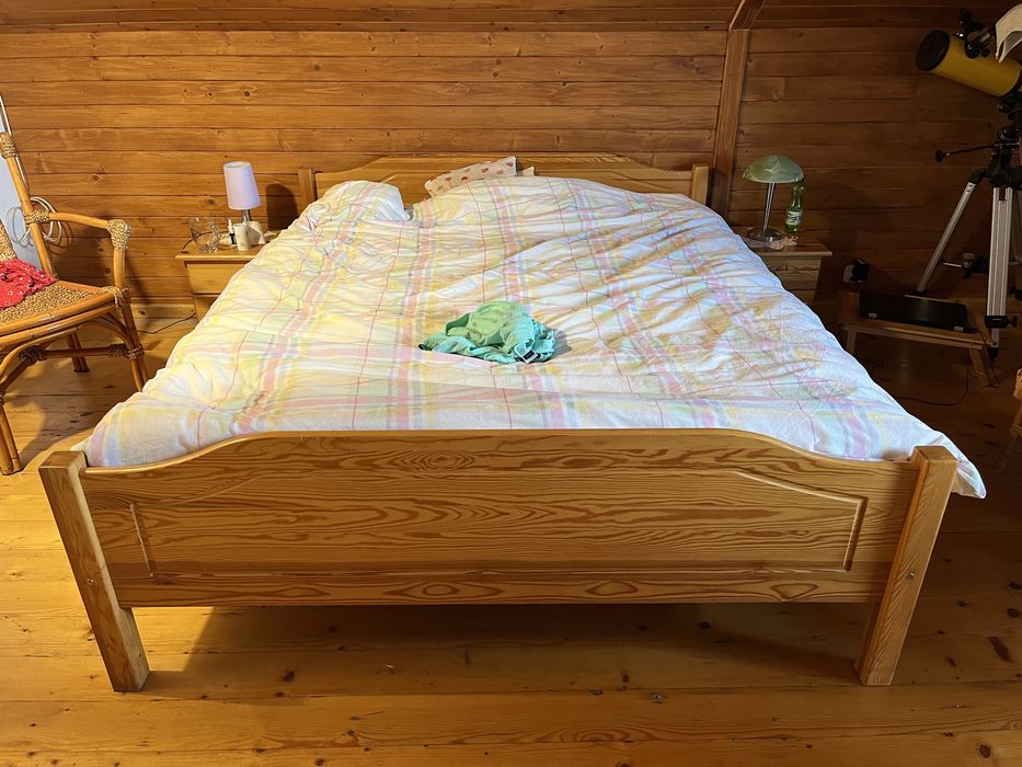 Łóżko drewniane sosnowe 180x200cm
