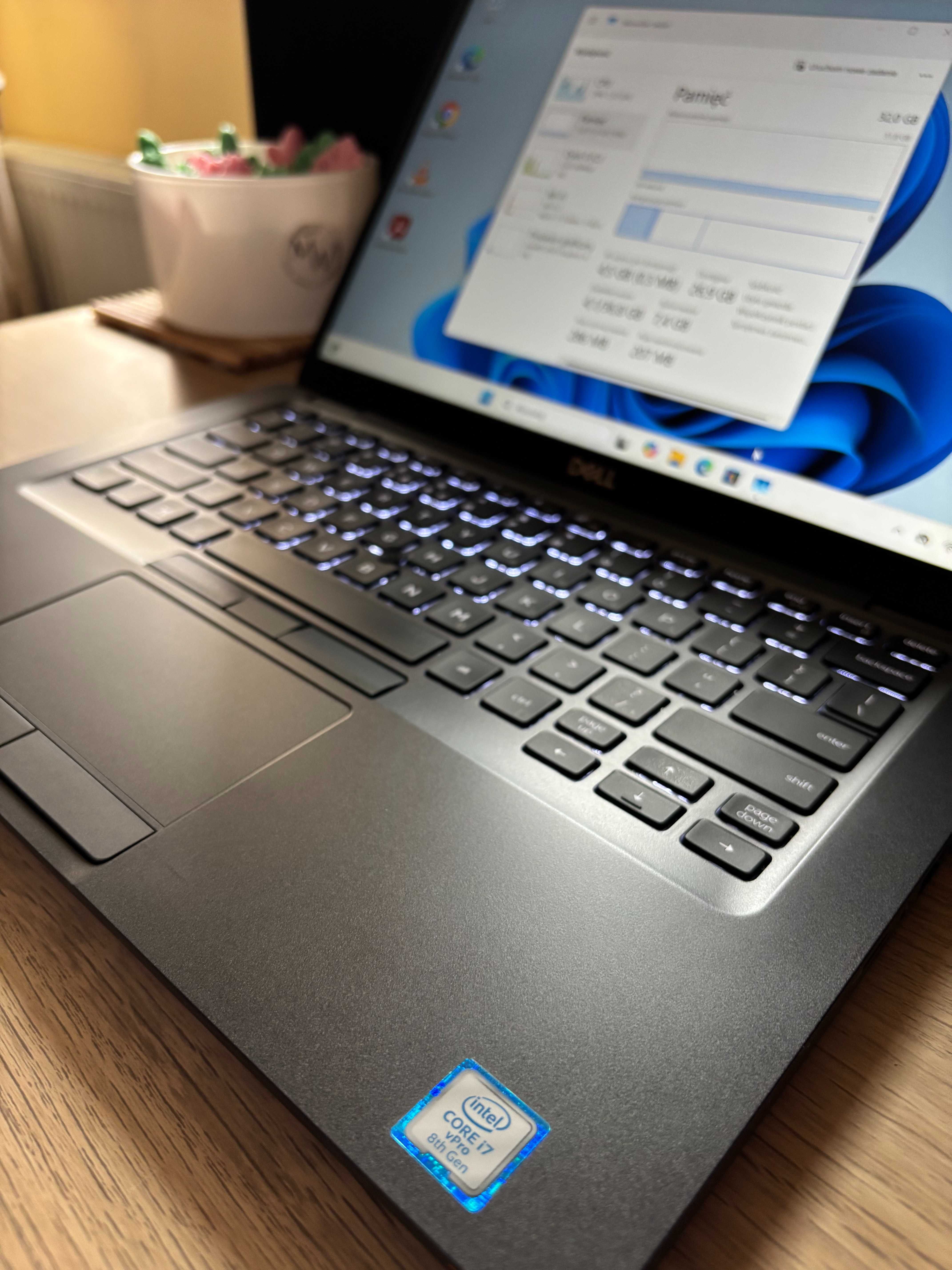 Dell Latitude 5400 | i7 8gen. | 32GB RAM | 256GB SSD | Windows 11 Pro