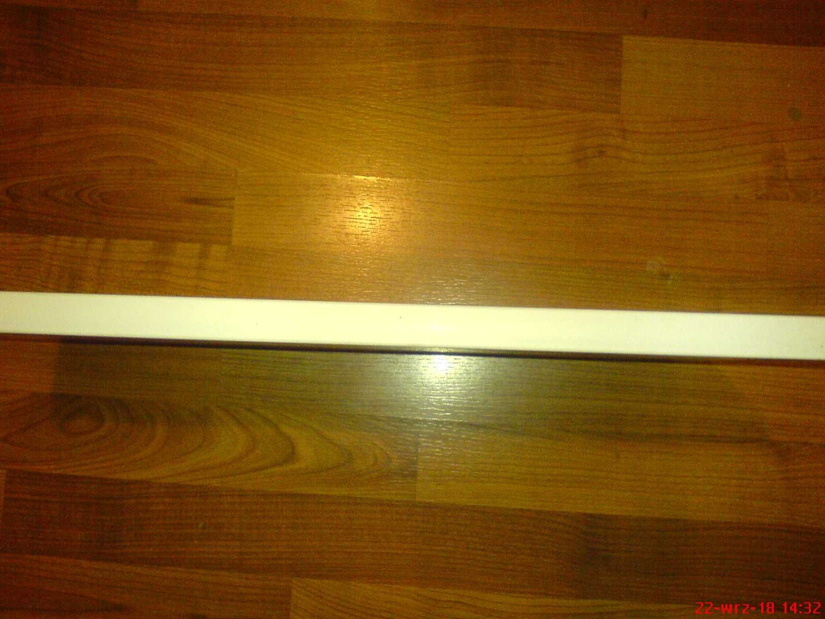 BLAT PŁYTA WIÓROWA LAMINOWANA kol biała 50x26 nieużywana bez uszkodzeń