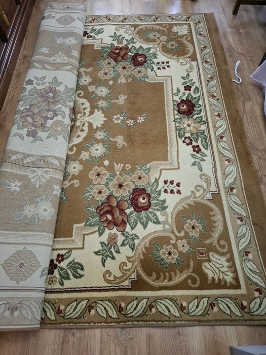 Килим турецький, розмір 2.45*3.50. Самовивіз з Тернополя.