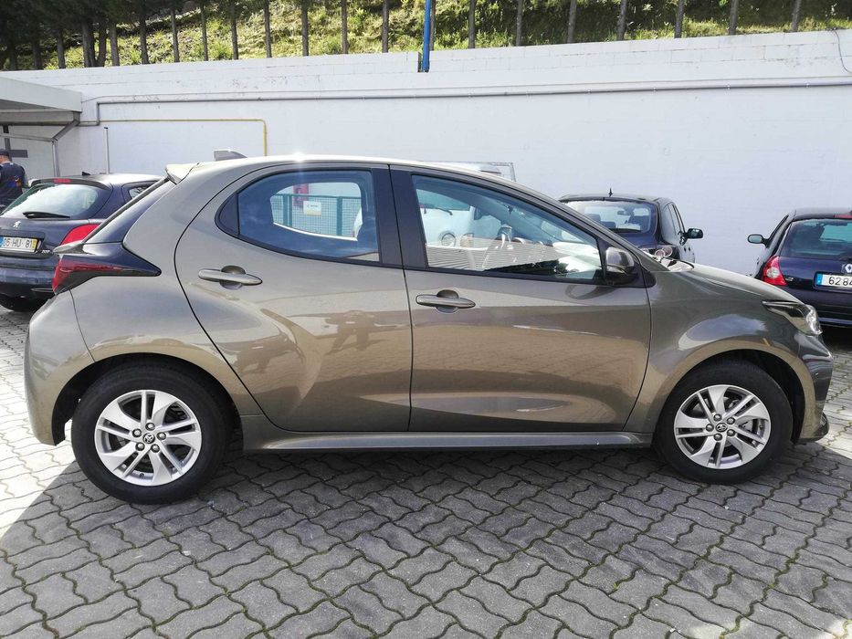 Toyota Yaris 1.0 Confort Plus