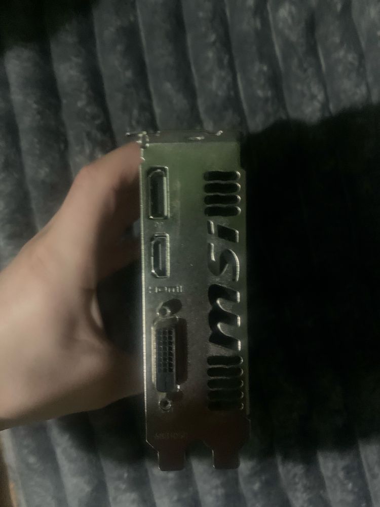 Nvidia Geforce GTX 1050 ti (4 gb)