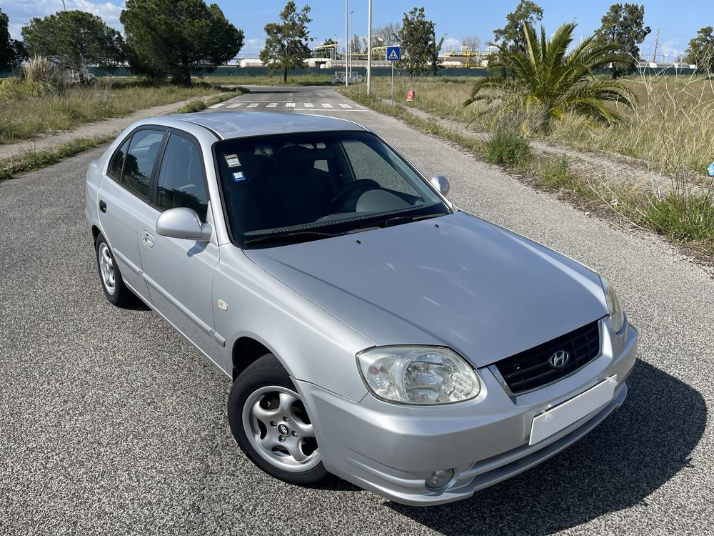 Hyundai accent 1.3i 2005