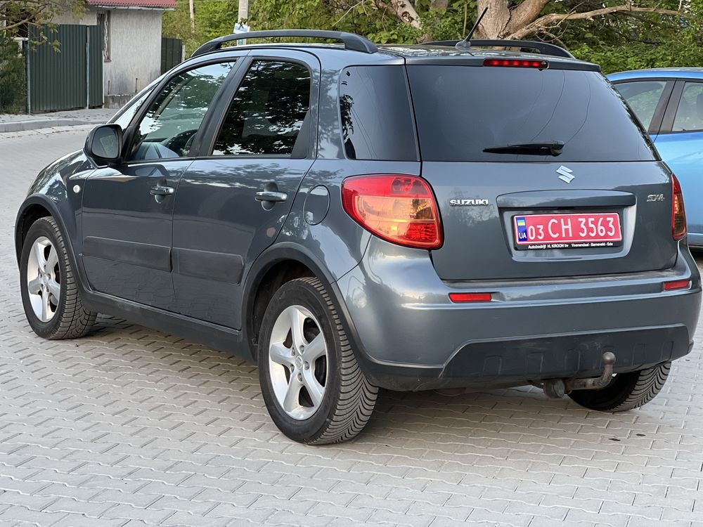 Suzuki sx4 свіжопригнана