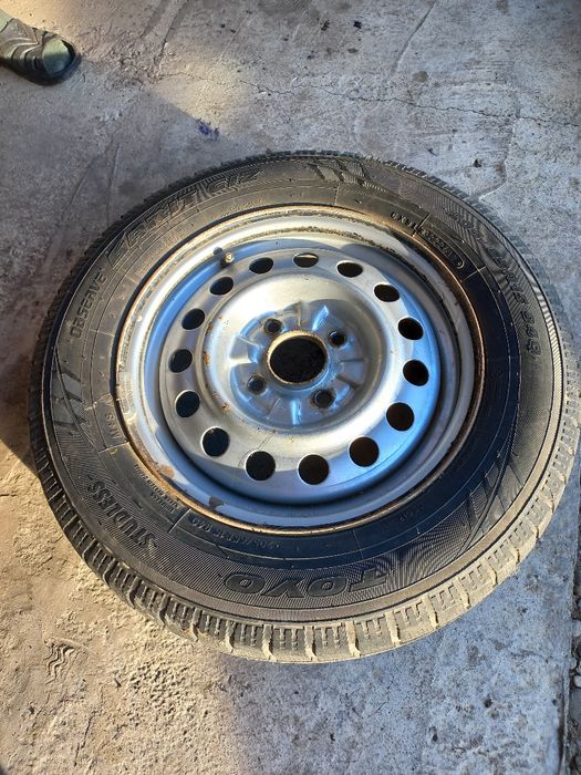 Продається зимові колеса автомобіля Мітсубісі Галант 7в хорошому стані