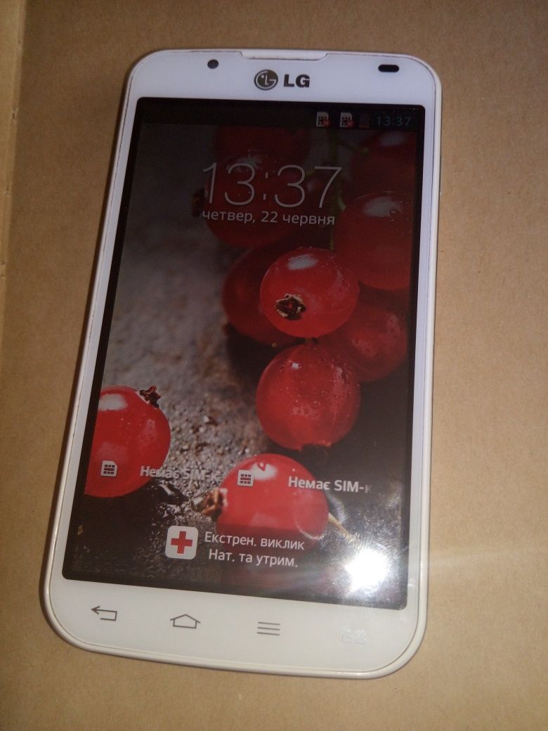 LG Optimus L7 dual  P-715