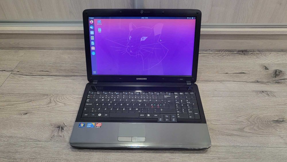 Laptop SAMSUNG NP-R540H; 15.6 cali, dysk 320GB, 6GB RAM, 2x BATERIA!