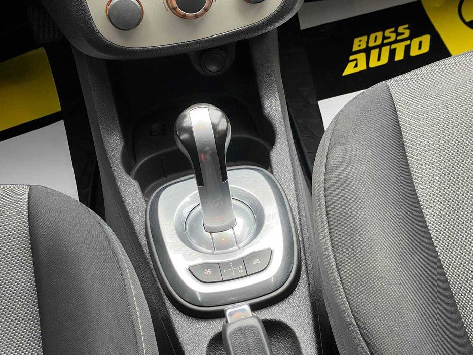 Opel Corsa 2008 року