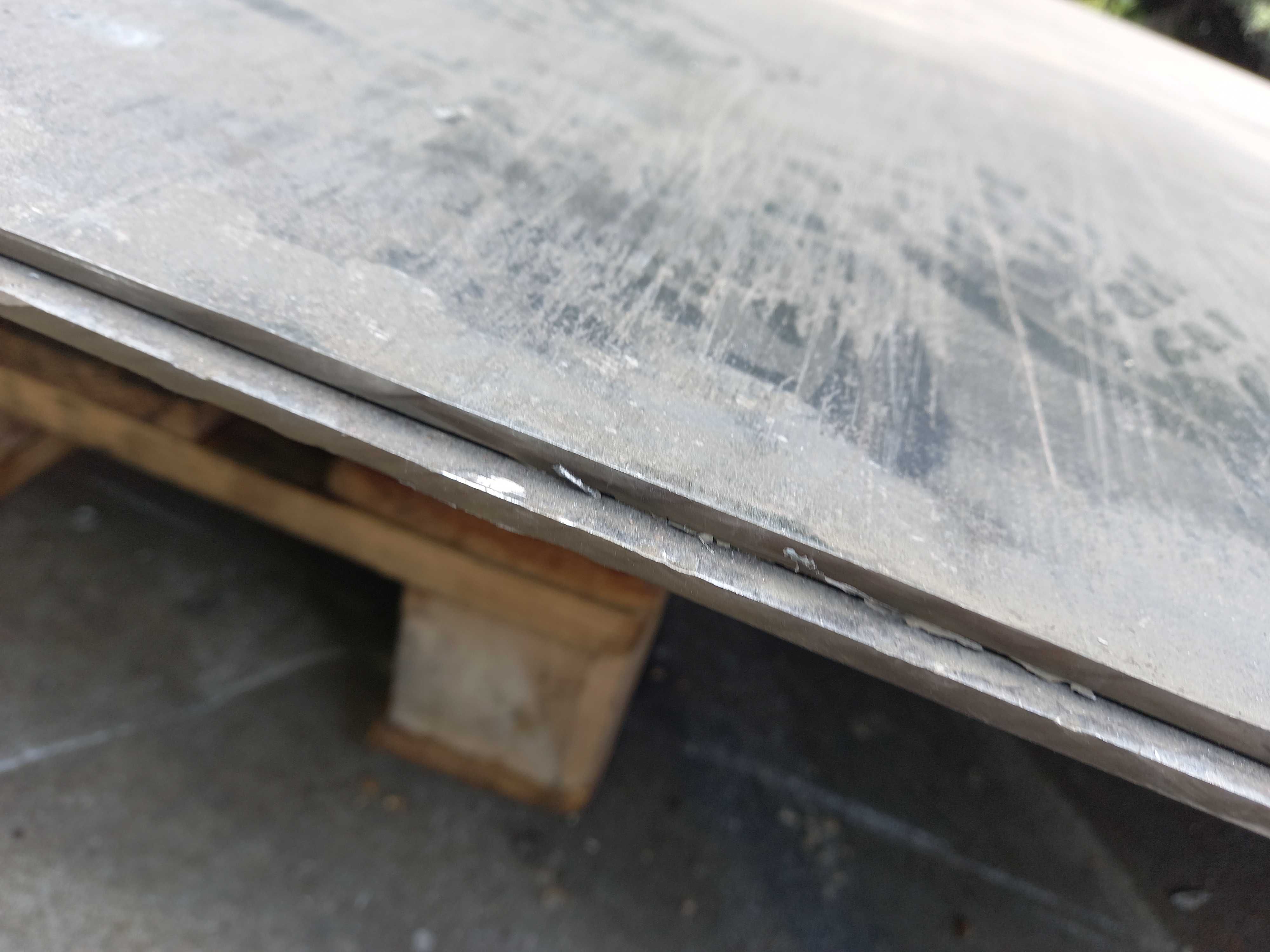 Arkusze blachy 200x230 4mm