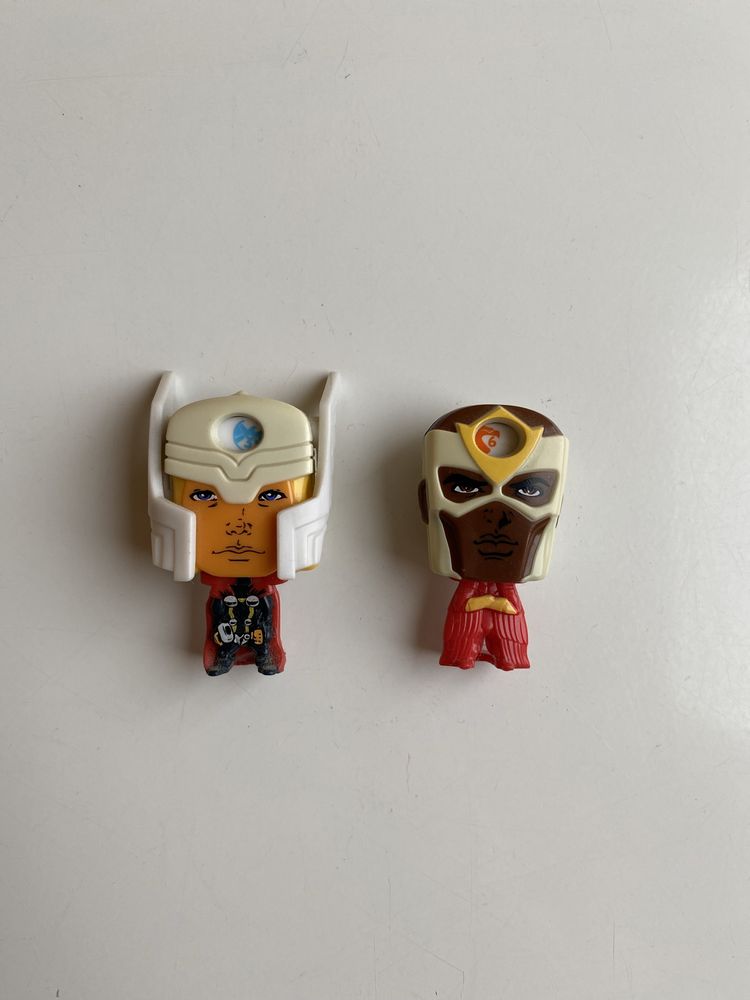 Колекція фігурок Kinder Surprise «Marvel Avengers Assemble»