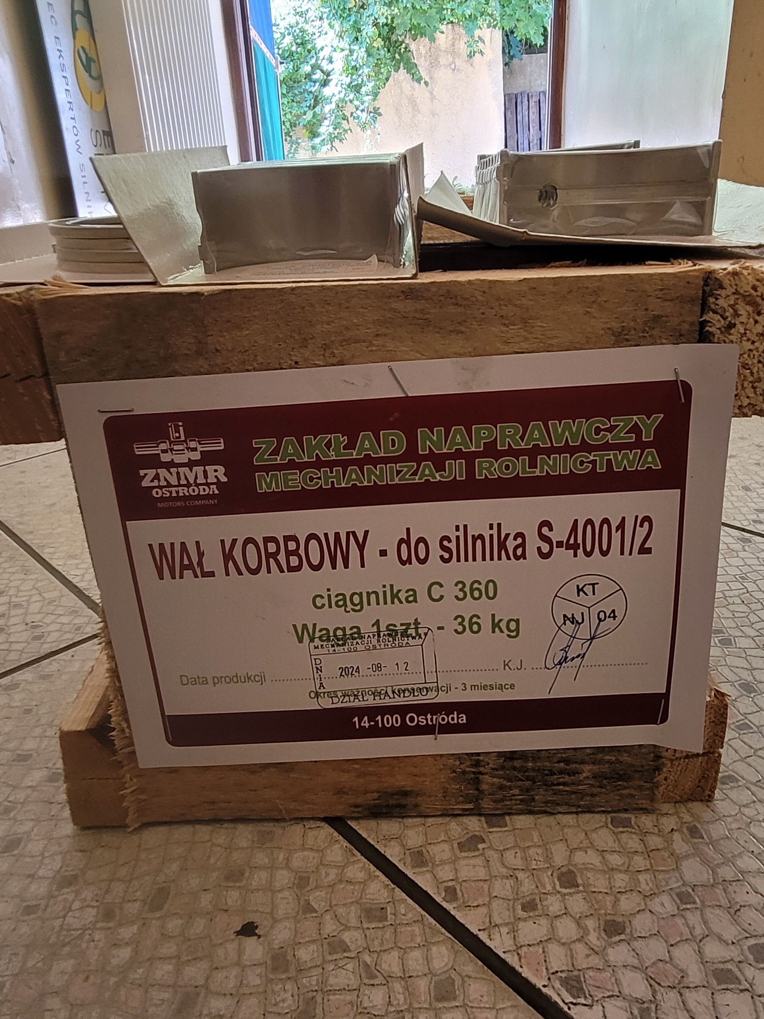 Wał korbowy C360 ZNMR Ostróda + panewki BIMET