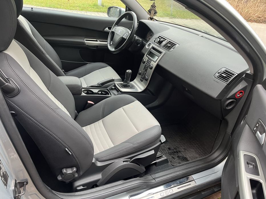 Volvo c30 1.8 benzyna ladny zadbany serwisowany