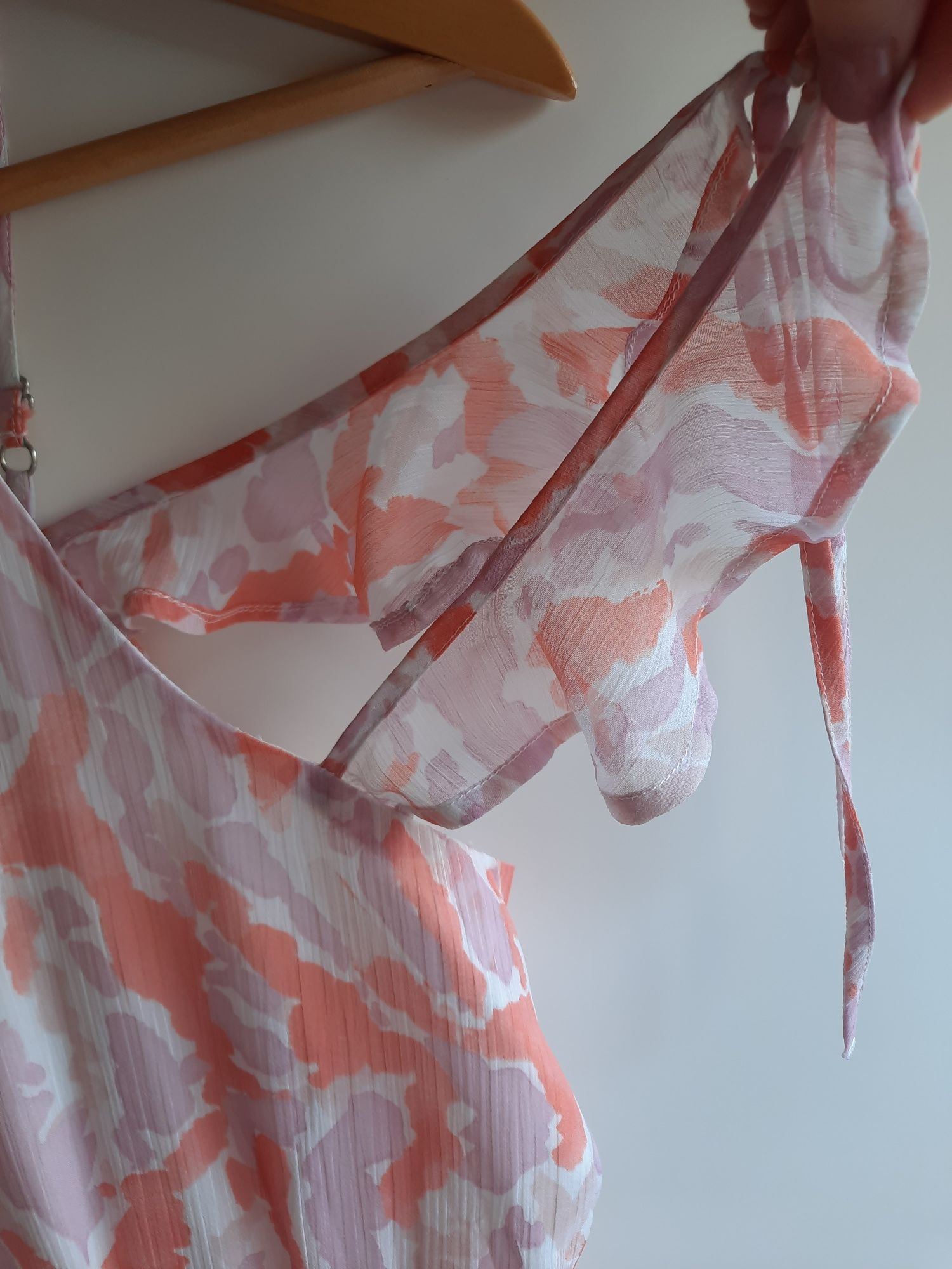 Vestido comprido lilás e coral da Tiffosi