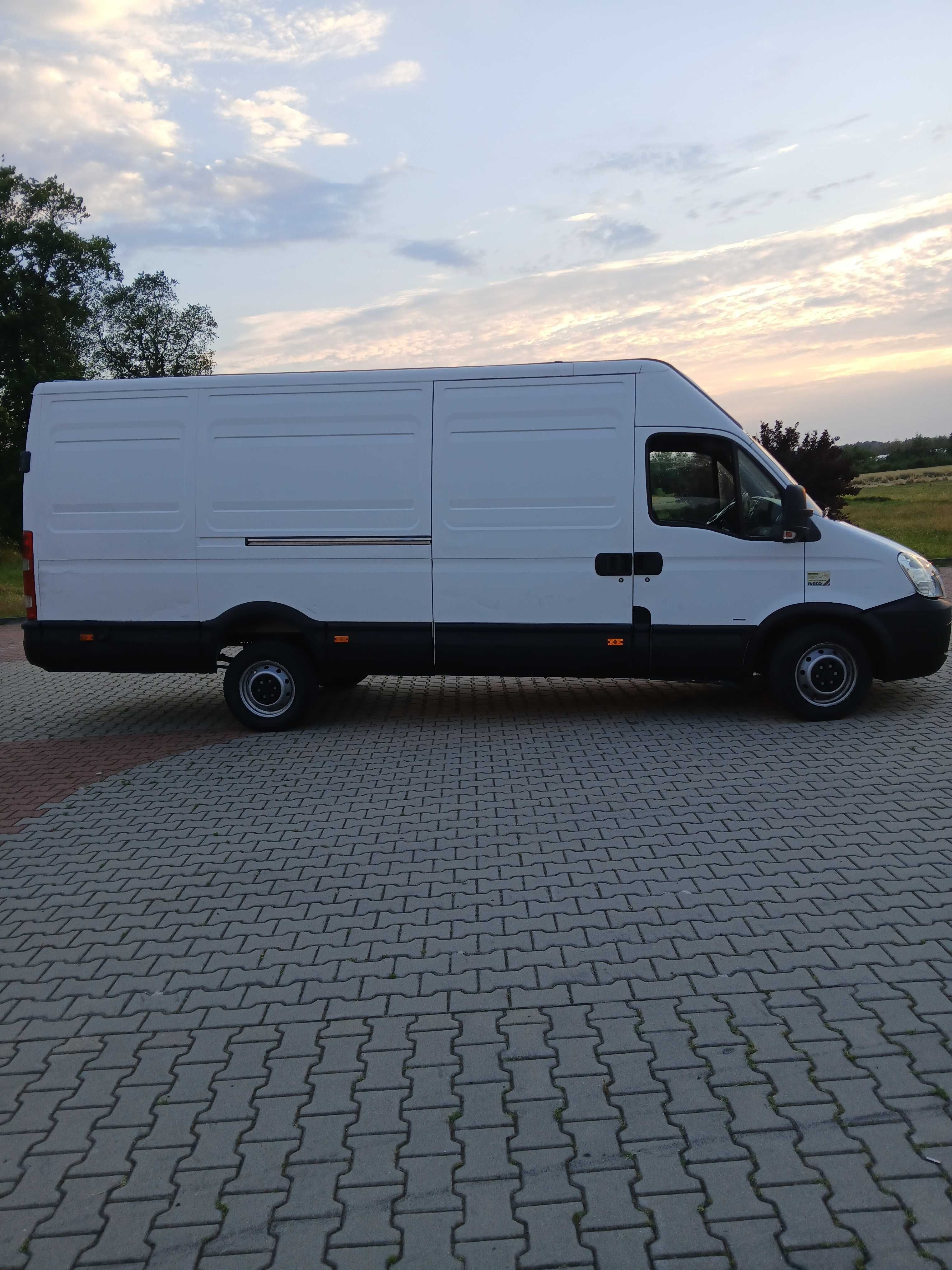 Iveco daily MAX 3,0 180 km