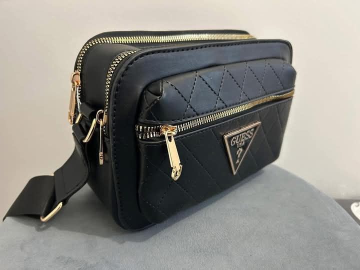 Torebka damska Guess