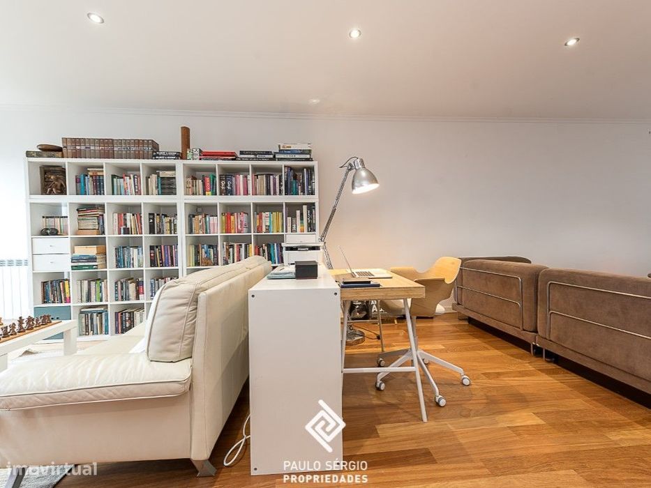 Apartamento T4 de Luxo em Espinho com vistas mar