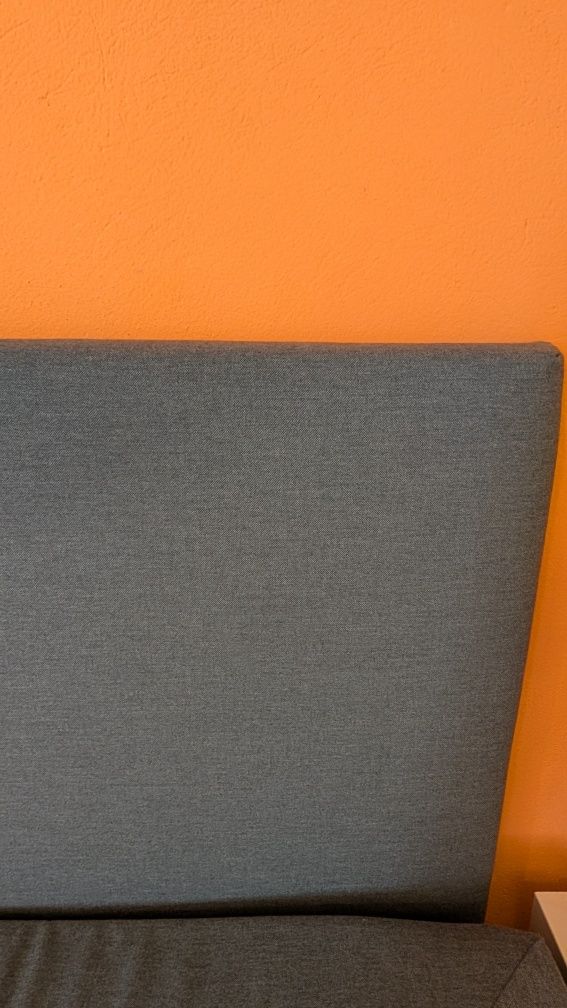 Łóżko na nóżkach IKEA Sabovik 140 ×200 z materacem jak nowe!