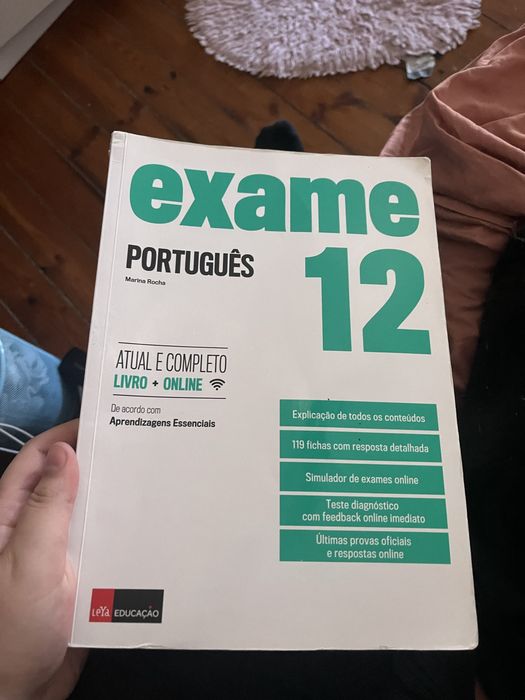 livro estudo exame portugues 12°ano