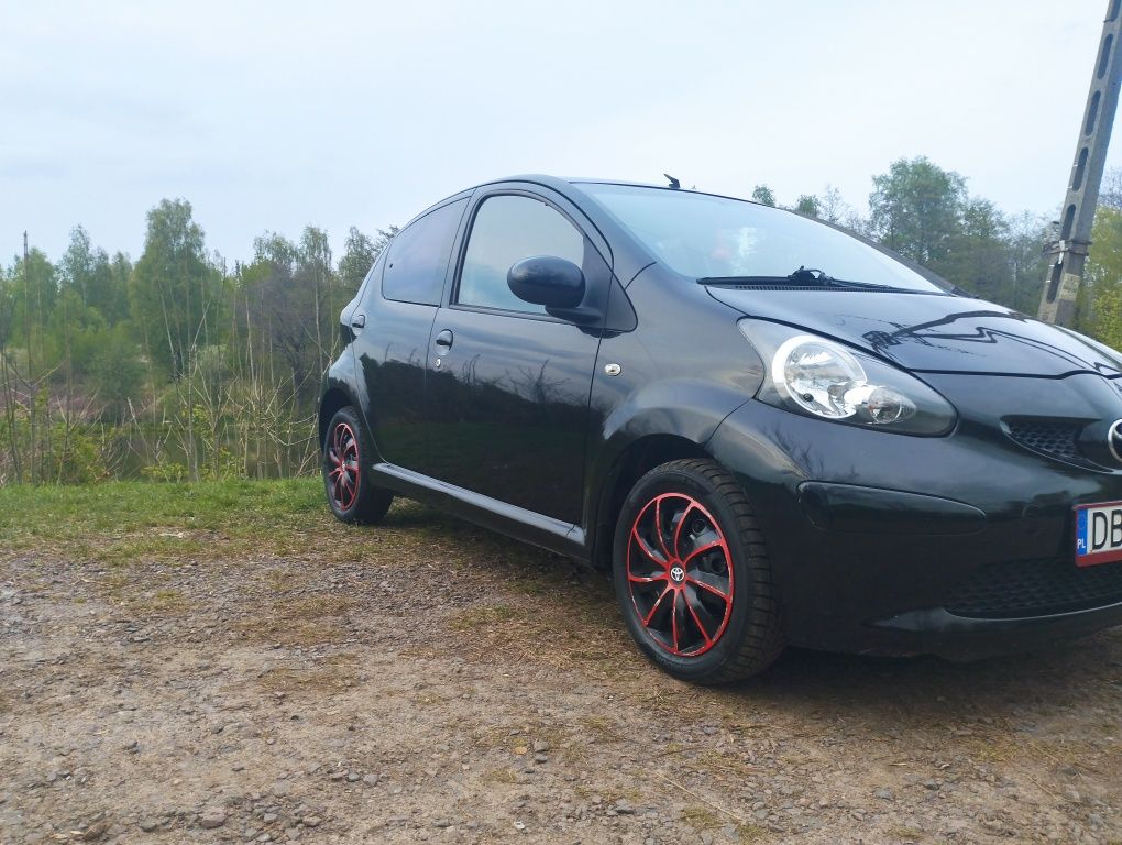 Toyota Aygo benzyna klimatyzacja