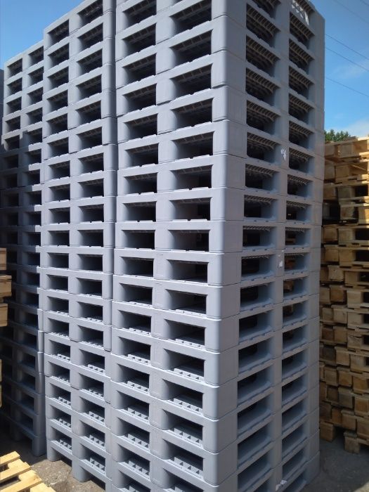 PALETA H1 euro 120X80 używane szare plastikowe palety H1 szare 180zł