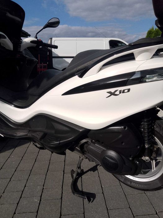 Sprzedam Skuter Piaggio X10. 125cm3. Przebieg 13000KM