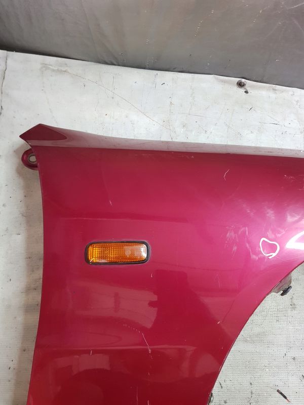 Błotnik Honda Prelude Iv Prawy Przód