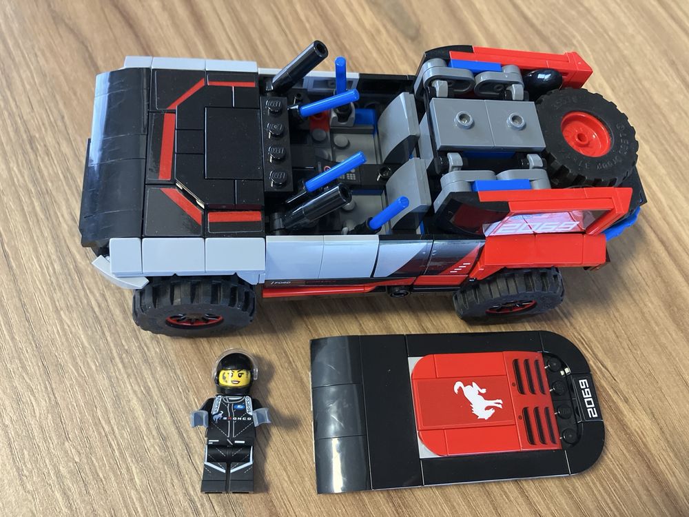 Lego 76905 Ford Bronco