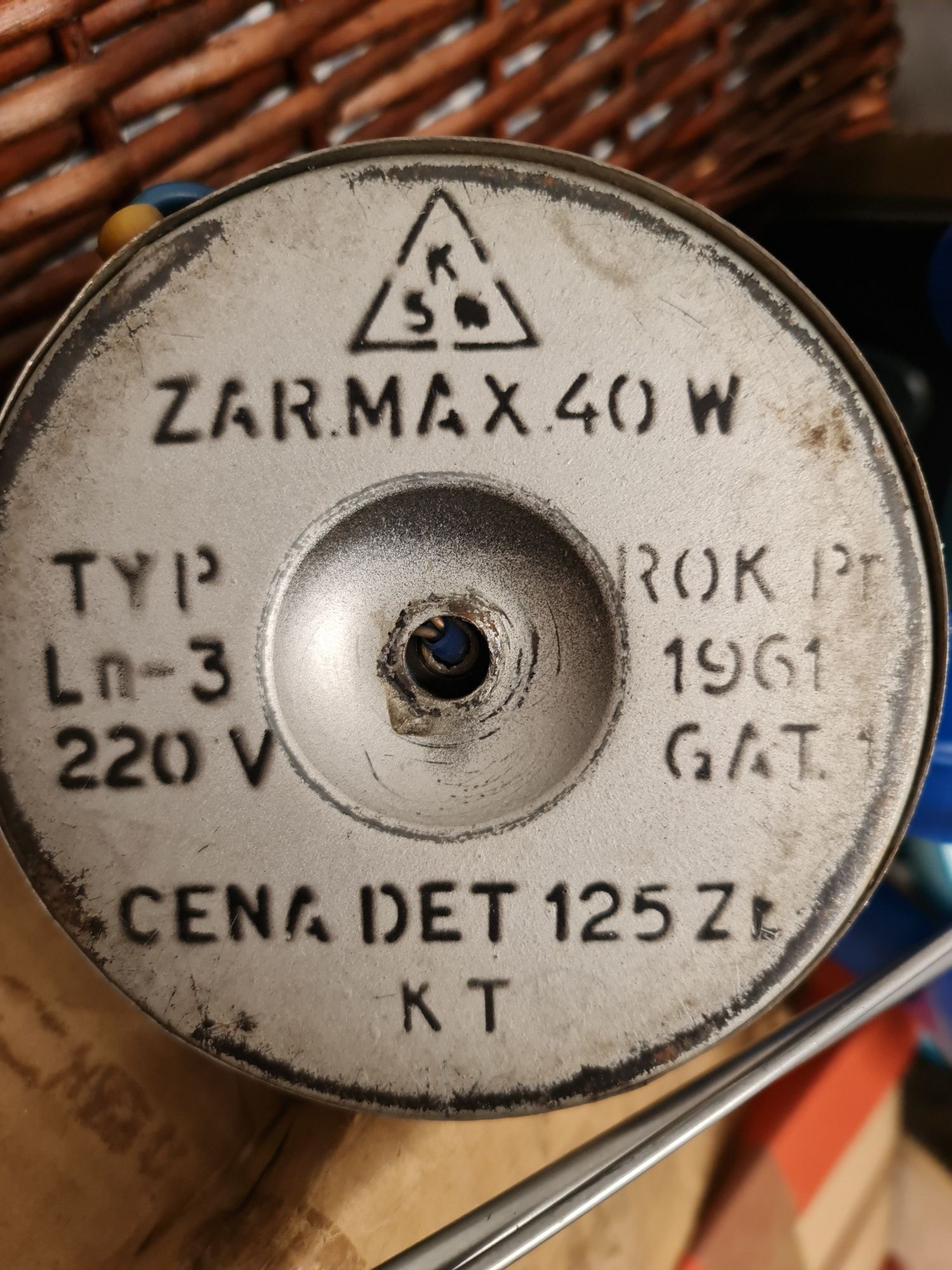 Stara lampka nocna bez abazura z PRL 1961 rok