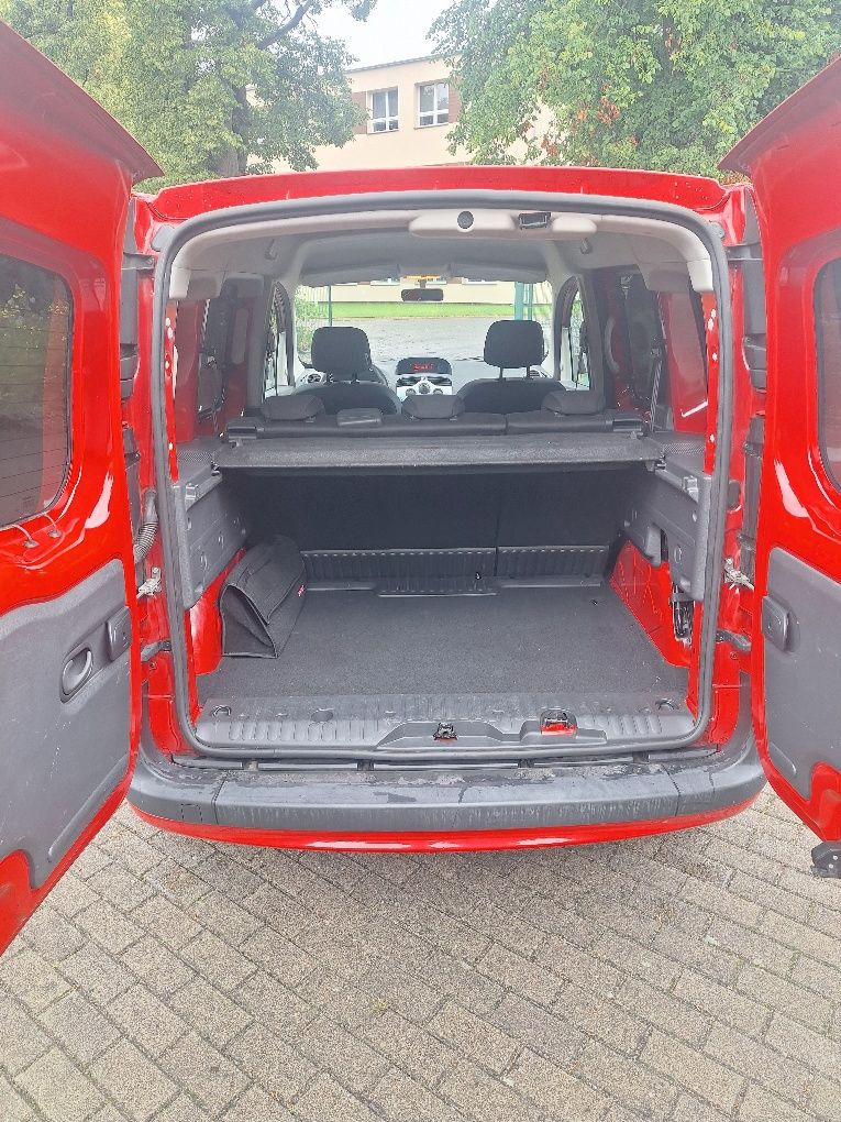 Renault kangoo 2013 1.6  benzyna zarejestrowany