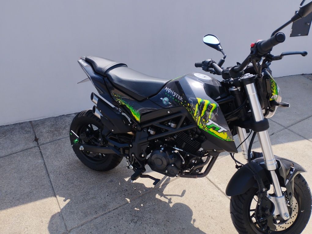 Benelli TNT 125  poucos km