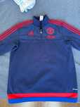 Продам кофту manchester united