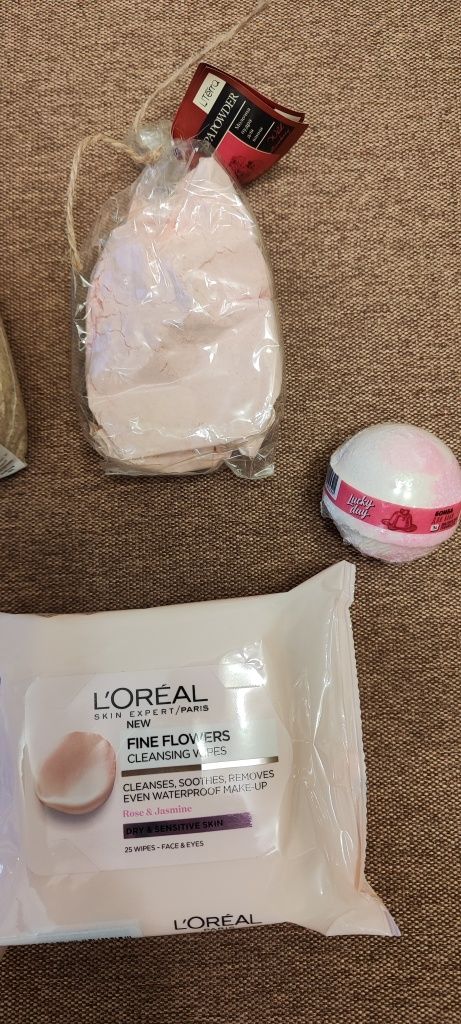 Міцелярна вода loreal, серветки для зняття макіяжу протерміноване