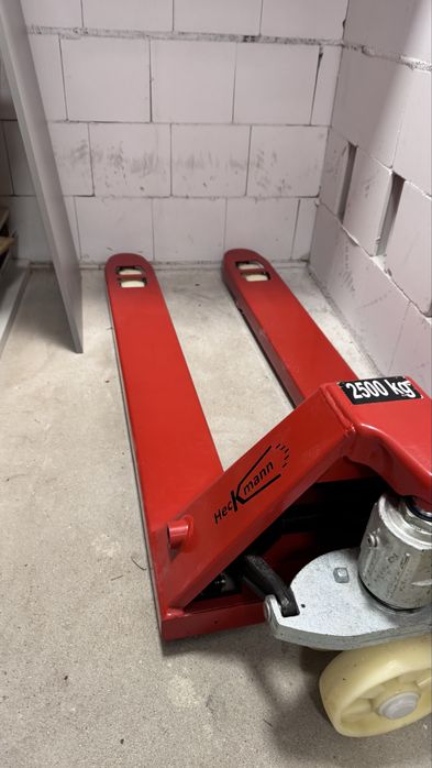 Paleciak, wozek podnosnik paletowy Heckmann 2500 kg.