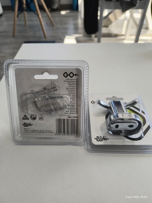 Wieszaki łazienkowe 2szt.